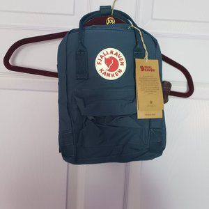 Fjallraven Kanken Mini Backpack